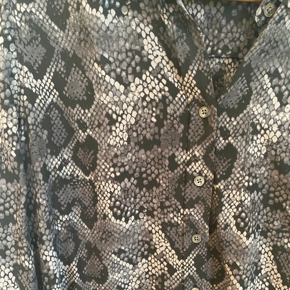 EQUIPMENT Charcoal/Silver Python Button-Up Blouse - Picture 6 of 6